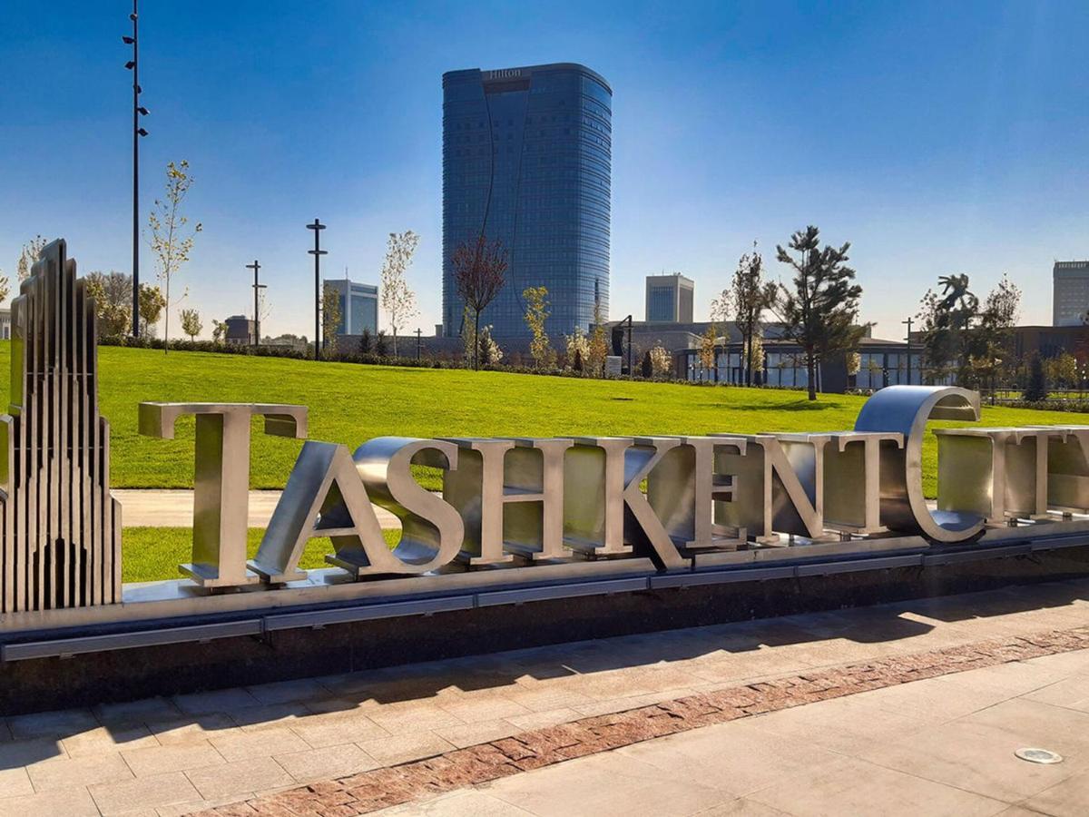 Abbey Road Apartment Tashkent Bagian luar foto